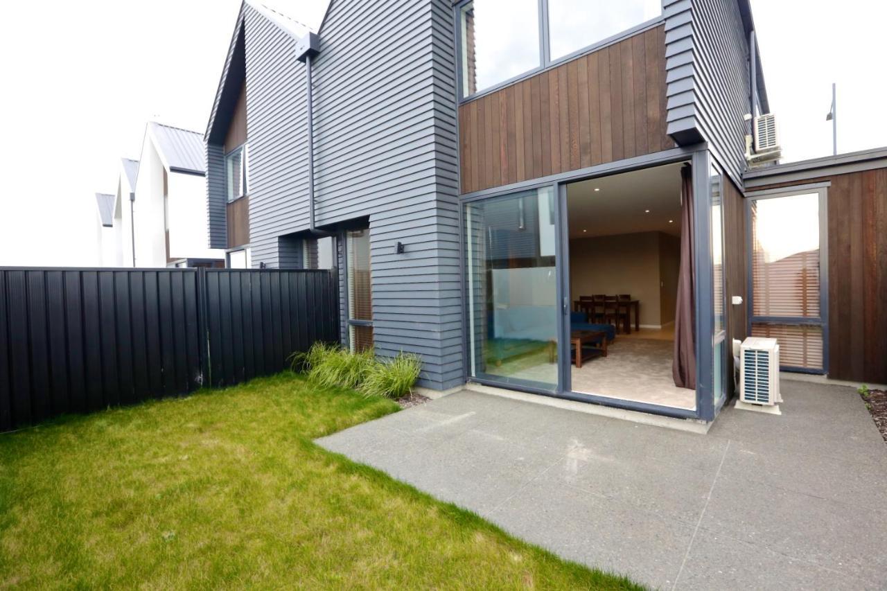 Golden Sun Apartment -Two Bedrooms, Three Bedrooms 基督城 外观 照片